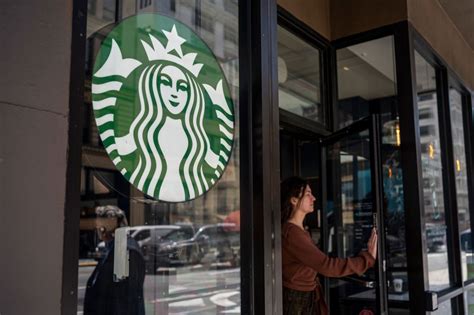 Starbucks set to close seven stores in San Francisco